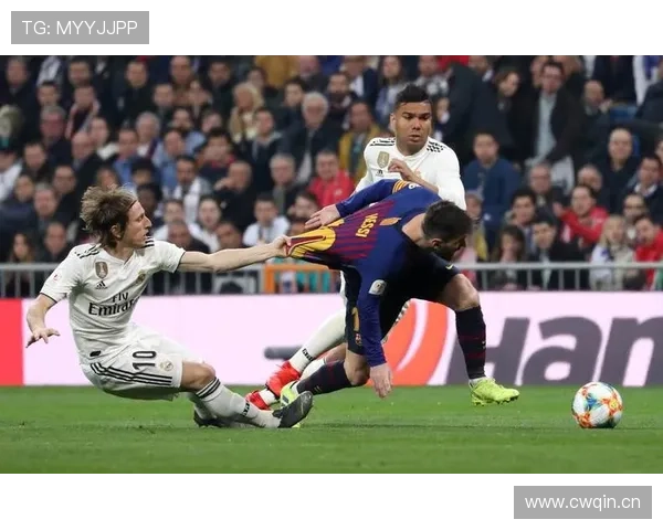 马竞中场组织力爆发,球队表现稳健迎来关键胜利 马竞中场组织力爆发,球队表现稳健迎来关键胜利