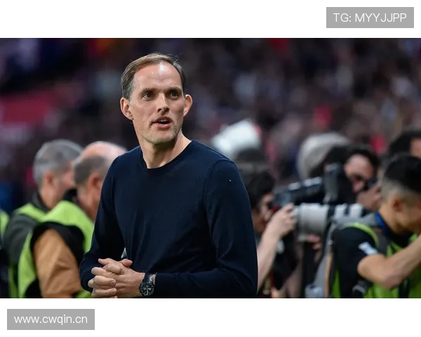 瓦伦西亚财政危机长期影响持续发酵,对球队的竞技稳定性和转会运作形成制约