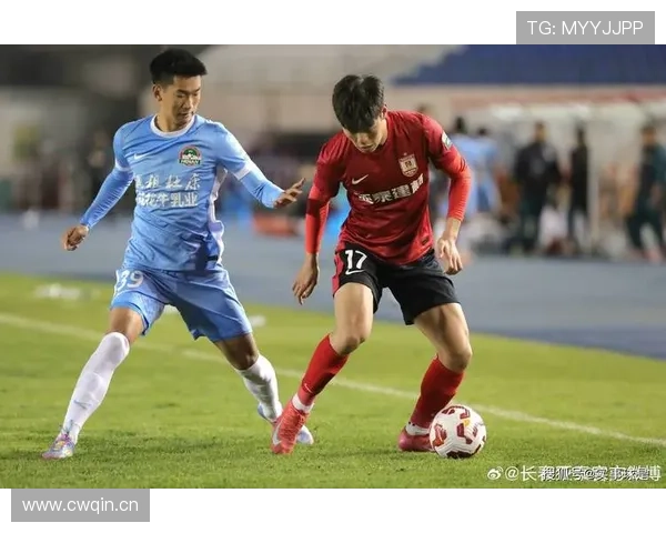 申花争冠节奏不稳,关键阶段崩盘问题再度显现